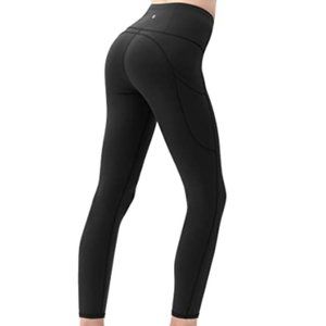 QueenieKe 7/8 Pocket Leggings, Black, Size M